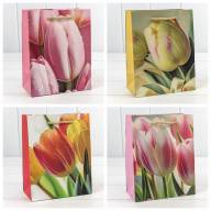 Пакет подарочный с блёстками "Тюльпаны" (микс 256) 18*23*10 210г 1/20 1/360 Арт: 000256E - Пакет подарочный с блёстками "Тюльпаны" (микс 256) 18*23*10 210г 1/20 1/360 Арт: 000256E