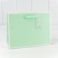 Пакет подарочный Однотонный в рамке (микс) 23*18*10 1/20 1/360 Арт: 000169EA - Пакет подарочный Однотонный в рамке (микс) 23*18*10 1/20 1/360 Арт: 000169EA